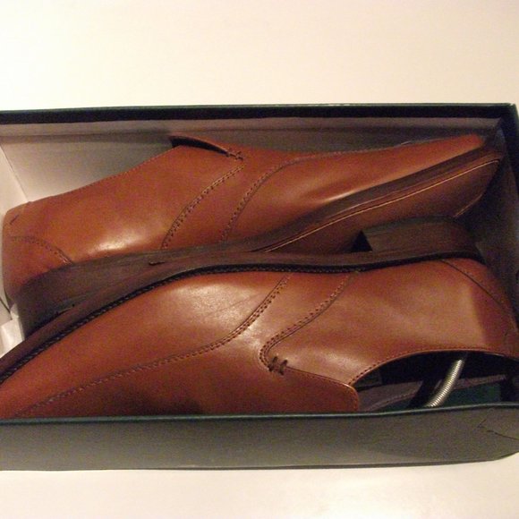 Samuel Windsor brown leather brogues main image 10